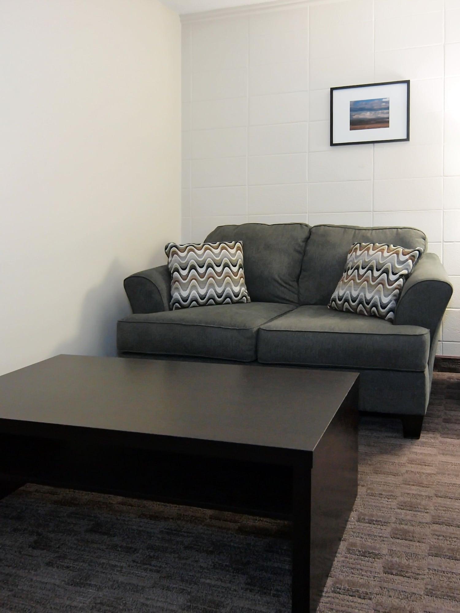 Canadian Motor Inn Grande Prairie Extérieur photo